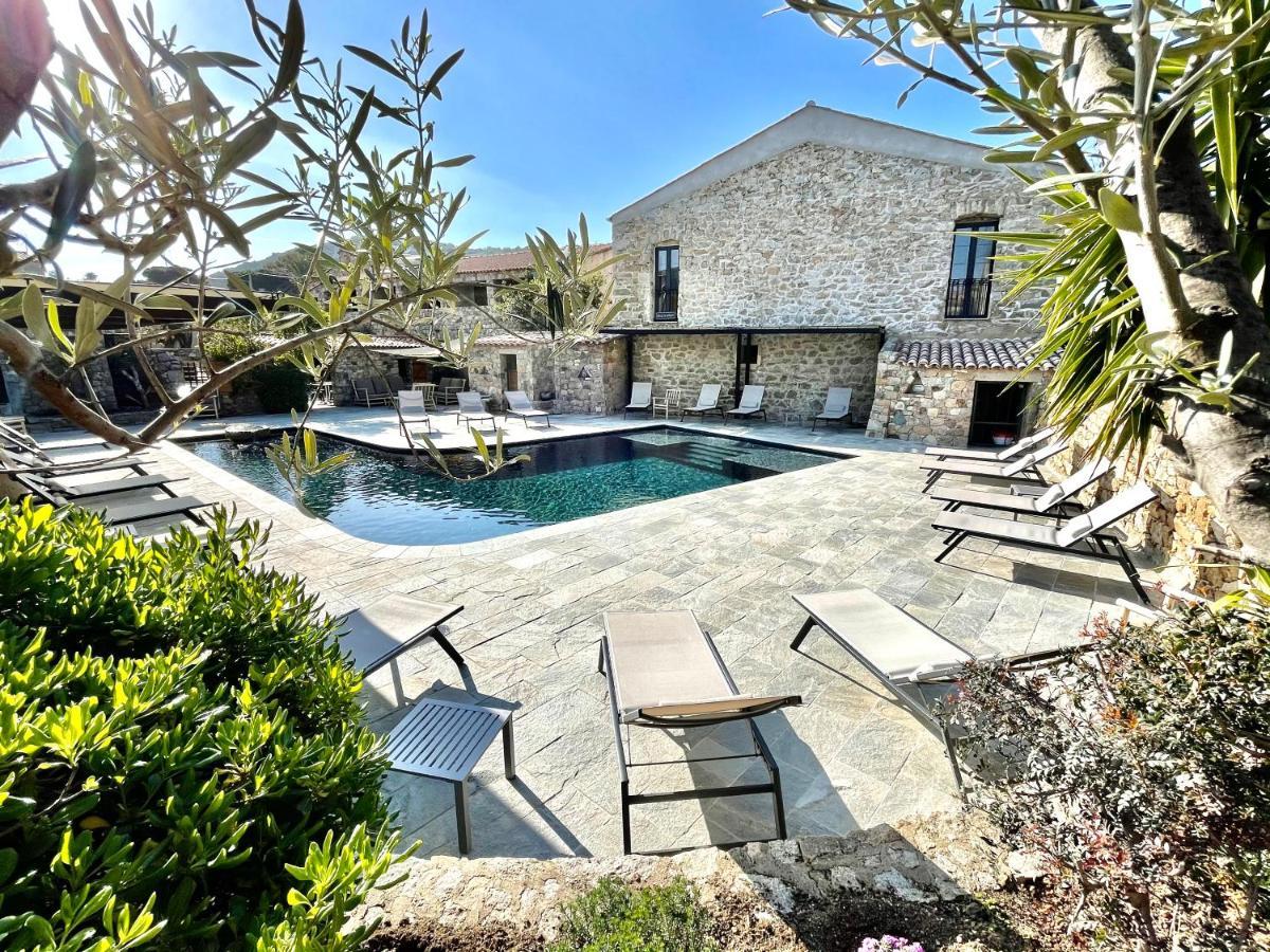 LʼÎle-Rousse Hotel Casa Rossa & Spa מראה חיצוני תמונה