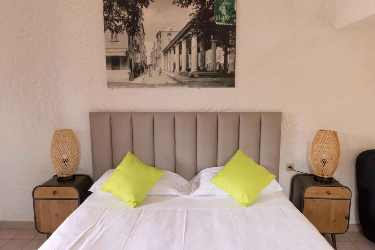 LʼÎle-Rousse Hotel Casa Rossa & Spa מראה חיצוני תמונה