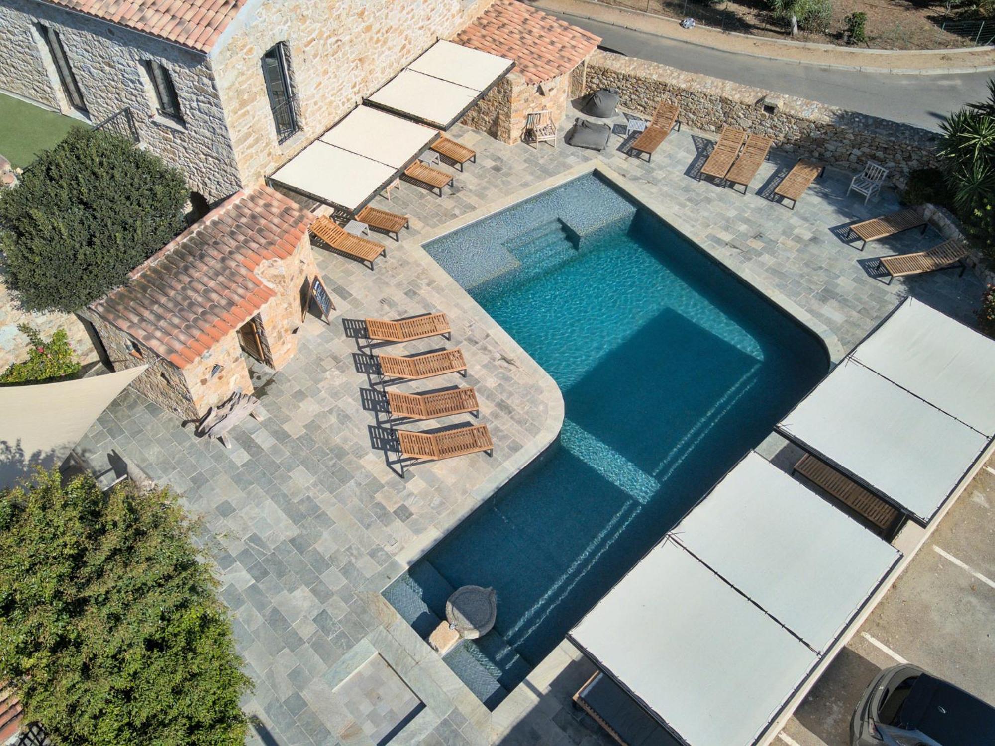LʼÎle-Rousse Hotel Casa Rossa & Spa מראה חיצוני תמונה
